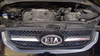 Grille 4 Cylinder Upper Fits 09-10 SPORTAGE 614323 Foto 1 de 4