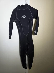 Preowned Women’s Aqua Lung 1mm Wet Suit Size 6 - Picture 1 of 9