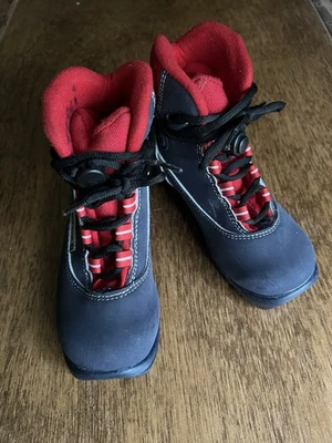 Rossignol Youth NN 越野滑雪靴 29 蓝色和红色 — 第 1/4 张图片