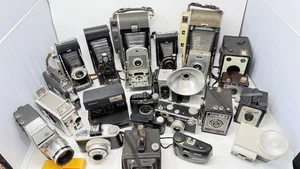 Vintage/Antik Kamera Konvolut mit 40 + Kameras viele Extras. Kostenloser Versand! - Bild 1 von 24