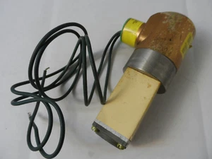 Versa Ventil Magnetventil Min PSI 40, Max PSI 175, 120V, 10W - Bild 1 von 4