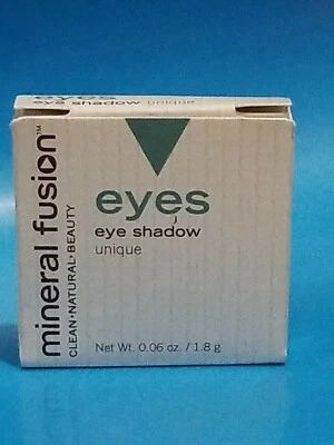 Тени для век от Mineral Fusion, 0,06 унции / 1,8 г «уникальные» - 8407490114407  - Изображение 1 из 4