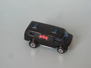 Matchbox Chevy Van Batman carrocería negra código personalizado 75 mm UB - Imagen 1 de 3