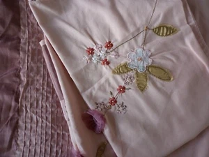 Double Bedding Set - Picture 1 of 6