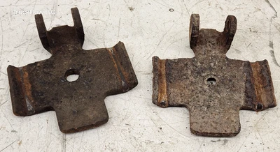 1985-1997 Ford F350 Dana 60 FRONT Axle LOWER SHOCK MOUNT BRACKETS OEM - image 1 of 4