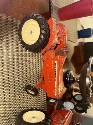Trattore Allis Chalmers 190 anni 60 di Ertl - Immagine 1 di 4
