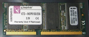256MB KINGSTON SDRAM 133MHz PC-133 SO-DIMM 144-pol. CL3 KTD-INSP8100/256 3,3V - Imagen 1 de 1