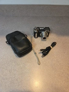 Fujifilm FinePix E900 Digital Camera Black 9 MP 2" LCD Display 4x Optical Zoom - Picture 1 of 9