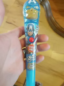 Marvel Avengers Light Up candy spinner Led Show. New - Picture 1 of 5
