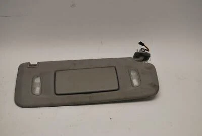 2015-2020 GMC YUKON XL 1500 RIGHT PASSENGER SIDE SUN VISOR SHADE W/ LAMP OEM - Image 1 of 4