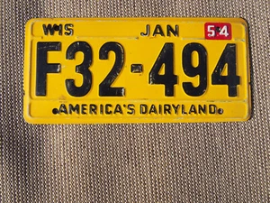 1954 Wisconsin Wheaties Miniature Cereal Bicycle License Plate F32-494 - Picture 1 of 2