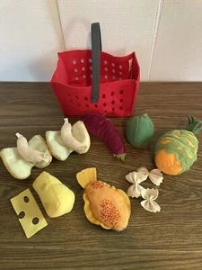 IKEA Latsas Childrens Plush 12 pieces 11 foods + grocery basket - Picture 1 of 6