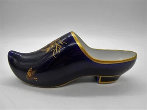 TRES BELLE GRANDE FIGURINE CHAUSSURE SABOT EN PORCELAINE DE LIMOGES - Picture 1 of 8