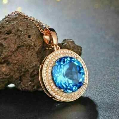 Collar Colgante Doble Halo de Topacio Simulado y Diamantes Acabado Oro Amarillo 14K Foto 1 de 4