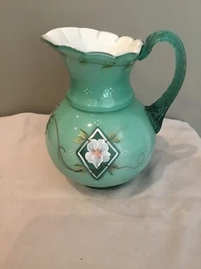 FENTON ART GLASS 75TH ANNIVERSARY SPRUCE GREEN PITCHER SIGNED by BILL FENTON - Picture 1 of 5