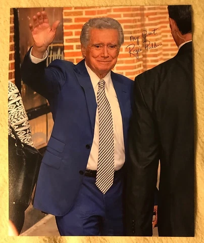 Regis Philbin Signed 8x10 Photo Autographed Cover