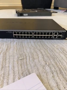 S3300-28X(ProSAFE 24-port Gigabit Stackable Smart Switch with 4 10G UPLINKS) - Picture 1 of 6