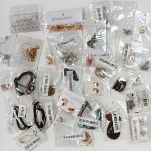 Wholesale 30 pcs For Reseller Jewelry/ Accessories Bracelet Earrings Necklace - Picture 1 of 12