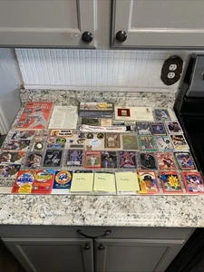 Junk Drawer Sports Cards, Memorabilia, Coins, Pins & More - Picture 1 of 23