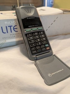 VINTAGE MOTOROLA MICRO T.A.C LITE XL PERSONAL CELLULAR TELEPHONE NEW OLD STOCK - Photo 1 sur 24