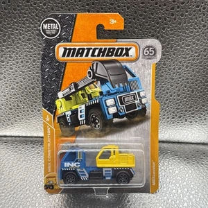 Matchbox MBX Construction 3/20 MBXcavator Blue & Yellow Die-Cast Toy 33/125 - Picture 1 of 3
