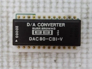 BURR-BROWN DAC80-CBI-V INTEGRATED CIRCUIT - Picture 1 of 3