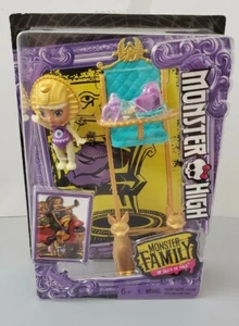 New in Box Monster High Family of Cleo De Nile Sister Sandy De Nile Baby Doll - Picture 1 of 3