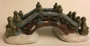 Cobblestone Corners Christmas Village Collectible House Foot Bridge 2001 - Picture 1 of 12