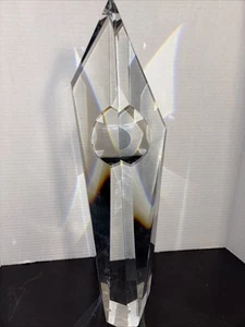 Matei Negreanumatei negreanu Baccarat prisma escultura prisma 17 1/2" daño - Imagen 1 de 11