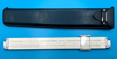 Regla deslizante K&E 4070-3 polifásica dúplex, 15 escalas y estuche de cuero verde oscuro Foto 1 de 4