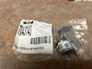 Sub Zero water valve 7043143 - Picture 1 of 1