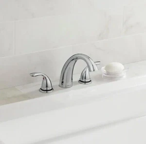 Glacier Bay 2-Handle Deck-Mount Roman Tub Faucet in Polished Chrome