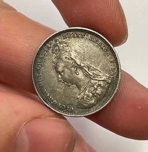 Great Britain - 1887 Silver Shilling - Victoria - Picture 1 of 5