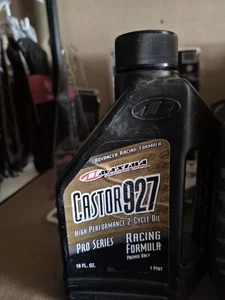 1pt Maxima Castor 927 2 Cycle 2T High Performance Racing Formula Premix - Picture 1 of 2