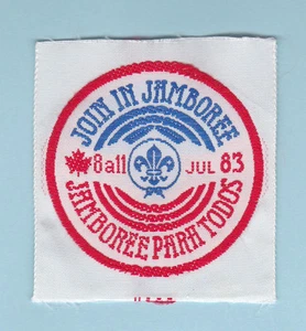 Parche acanalado World Scout Jamboree 1983 ÚNETE OFICIAL AL JAMBOREE (JIJ)/POUR TOUS - Imagen 1 de 1