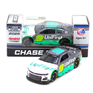 Chase Elliott 2025 Unifirst Throwback 1:64 Nascar Diecast - Picture 1 of 4