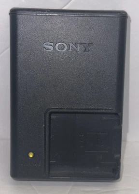 Cargador de batería de litio original Sony OEM BC-CSK cámara tipo K Cyber-Shot Foto 1 de 4