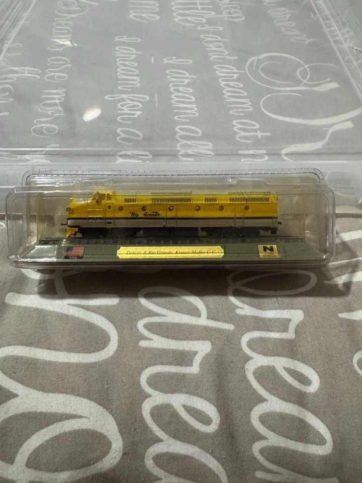 Choose Del Prado Locomotives Of The World Model Detailed Model Trains Sealed - Image 1 of 1