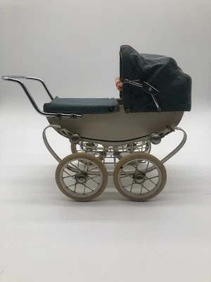 Ponfa Doll Pram -needs Some TLC for display with Sasha Doll - Image 1 of 4