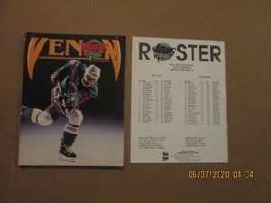 IHL Detroit Vipers Vintage Defunct Circa 1994 Venom Team Logo Hockey Program