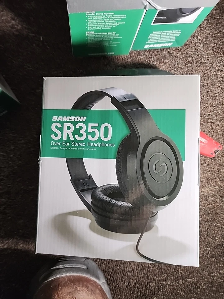 Samson SR350 Over-Ear Stereo Headphones (Black) - Image 1 of 1