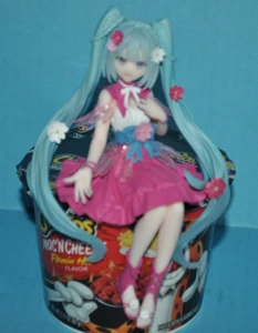 Hatsune Miku Flower Fairy Cosmos Noodle Topper Figure FURYU Collectible Toy 1325 - Picture 1 of 7