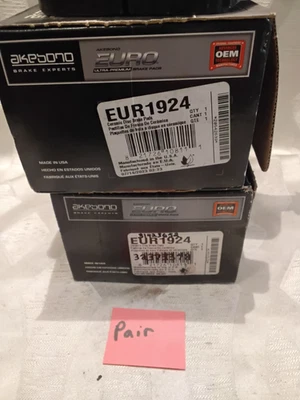 2 sets Akebono EUR1924 Disc Brake Pad Set For Select 17-22 Volvo Models Foto 1 de 2