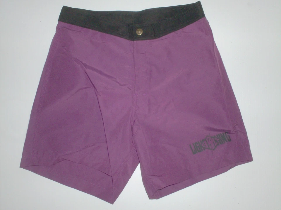 Pantalones cortos surf vintage Lightning Bolt púrpura 1980 nuevos, nunca usados... 35 cm Foto 1 de 1