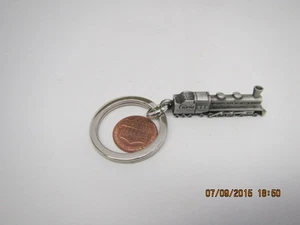 LLAVERO/ANILLO GPU FORMA PERFECTA Locomotora DIVERCIDAD VAMOS A SUBIR TODOS A BORDO - Imagen 1 de 2