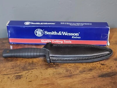 Cuchillo fijo Smith & Wesson HRT Bota 4,87" hoja de acero inoxidable mango de goma Foto 1 de 4