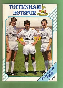 #D99. TOTTENHAM HOTSPUR FOOTBALL CLUBOFFICIAL HANDBOOK 1985-86 - Picture 1 of 1