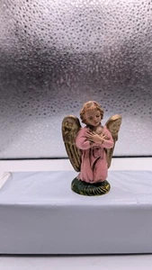 Vintage Angel Figurine Italian Nativity Christmas Pink Replacement Figure - Picture 1 of 3
