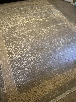 alfombra hecha a mano Foto 1 de 4