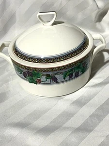 *RARE* MIKASA Ultra Ceram ROYAL HARVEST 2 Pc COVERED CASSEROLE Mint *RARE* - Picture 1 of 6